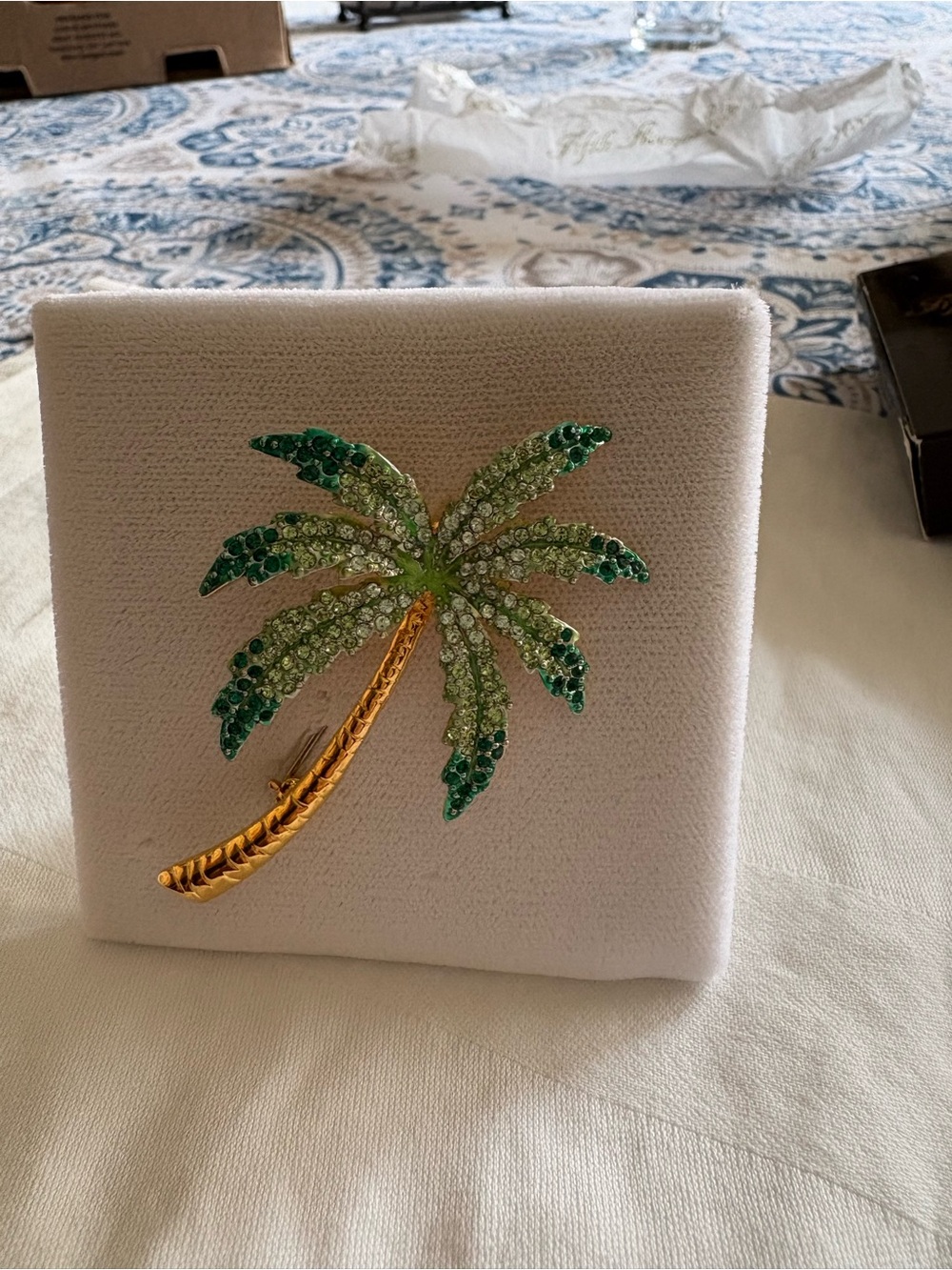 Palm Tree Rhinestone Brooch - Green & Gold - Picture 2 of 9